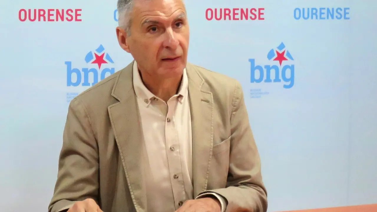 LUIS SEARA, Portavoz municipal do BNG