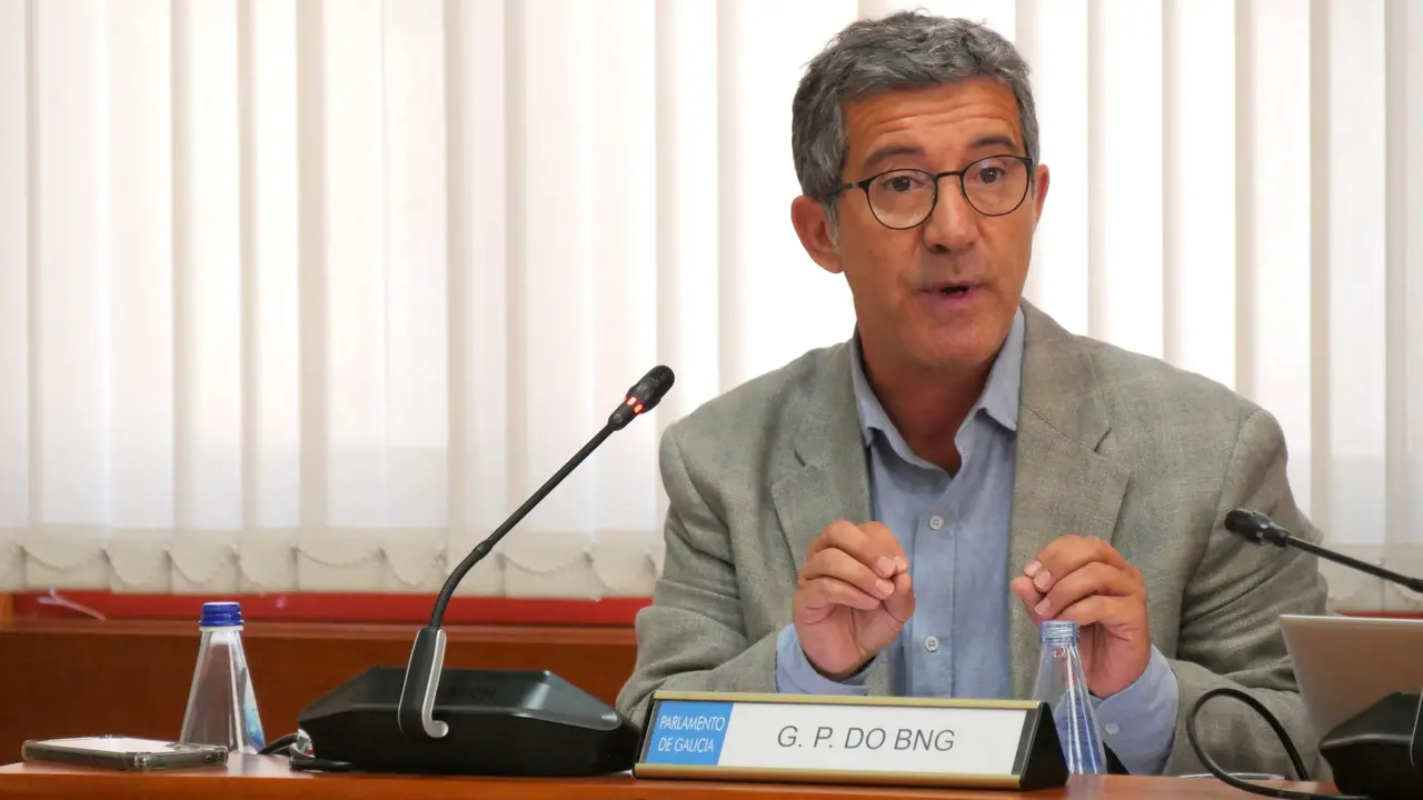 Iago Tabar&eacute;s. Deputado do BNG
