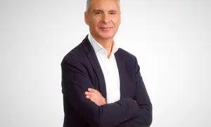 LU&Iacute;S SEARA FERN&Aacute;NDEZ