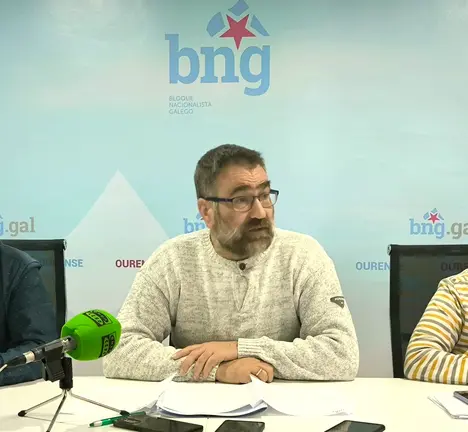 Xose Manuel Puga, Bernardo Varela e Mar&iacute;a Mangana