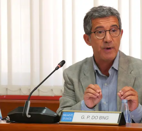Iago Tabar&eacute;s. Deputado do BNG
